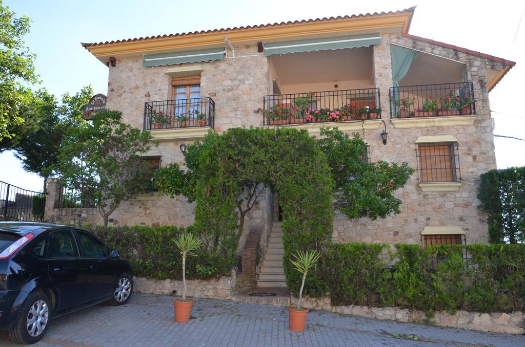 Apartamentos De Astroturismo La Canada Torrejon el Rubio Exterior photo